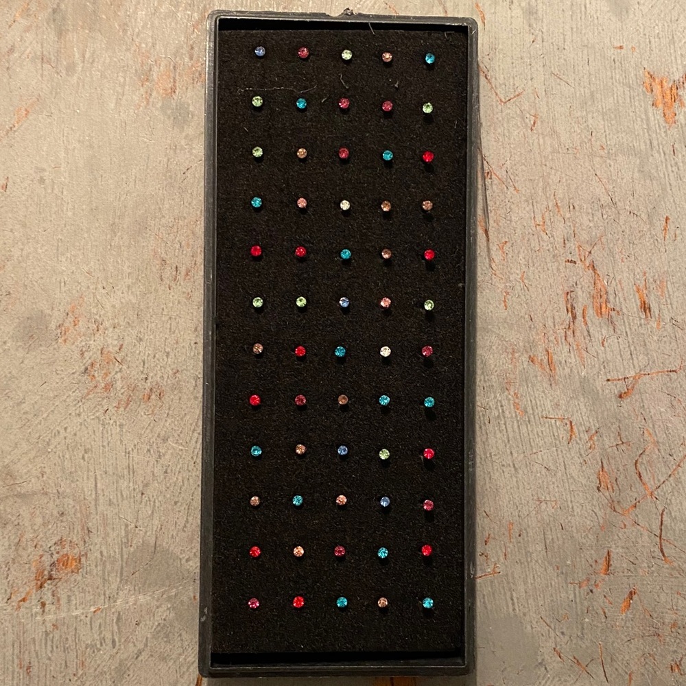 Nose Bone Style Nostril Studs